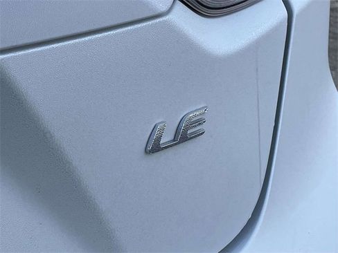 Used 2023 Toyota Corolla LE w/ LE Convenience Package image 12