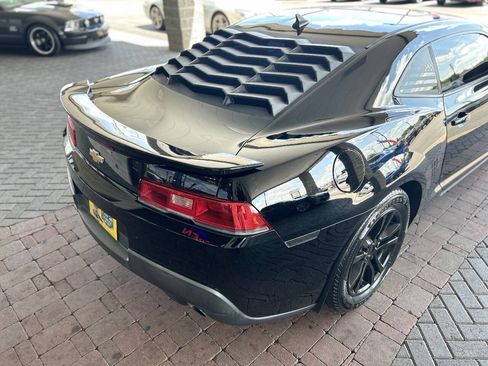 Used 2015 Chevrolet Camaro LT RWD image 18