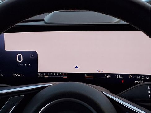 Used 2024 Buick Envision Preferred image 16