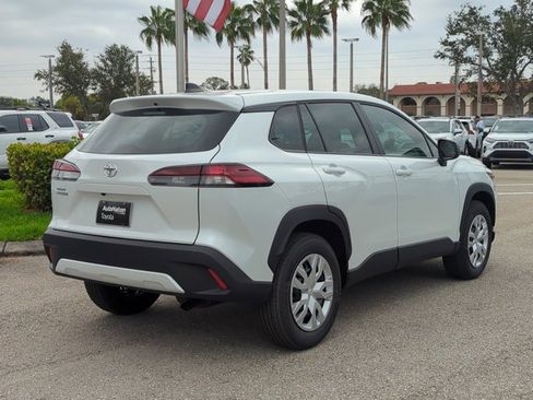 New 2026 Toyota Corolla Cross L image 5