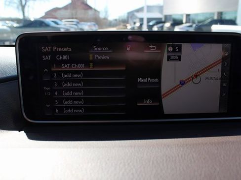 Used 2017 Lexus RX 350 AWD w/ Premium Package image 27