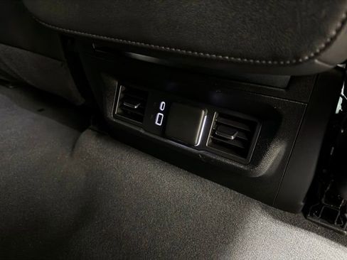 Used 2024 GMC Sierra 1500 Elevation AWD/4WD image 28