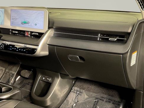 Certified 2024 Hyundai Ioniq 5 Limited AWD/4WD image 26