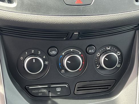 Used 2014 Ford Escape SE image 25