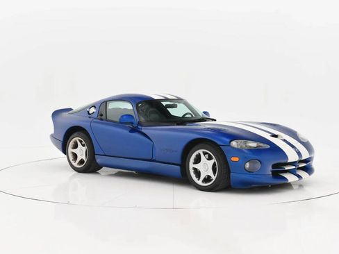 Used 1996 Dodge Viper GTS image 2