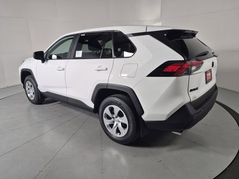 New 2025 Toyota RAV4 LE image 3