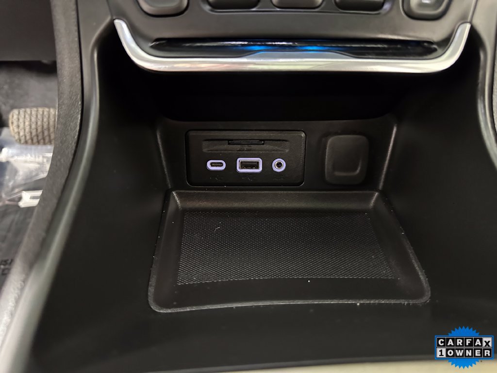 Used 2020 GMC Terrain Denali w/ GMC Pro Grade Package AWD/4WD image 34