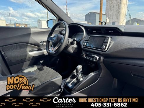 Used 2019 Nissan Kicks SV FWD image 34
