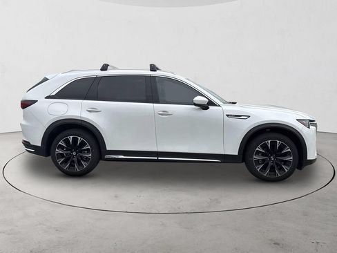 Certified 2025 MAZDA CX-90 Plug-In Hybrid w/ Premium Plus AWD/4WD image 4