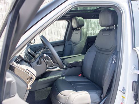 New 2026 Land Rover Range Rover Sport Dynamic SE AWD/4WD image 19