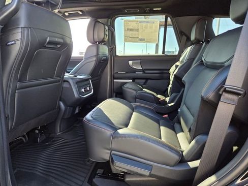 New 2026 Ford Expedition Tremor image 5