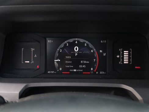 Used 2024 Toyota Tacoma SR5 AWD/4WD image 9