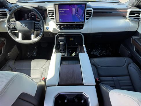 Used 2024 Toyota Tundra Capstone AWD/4WD image 25
