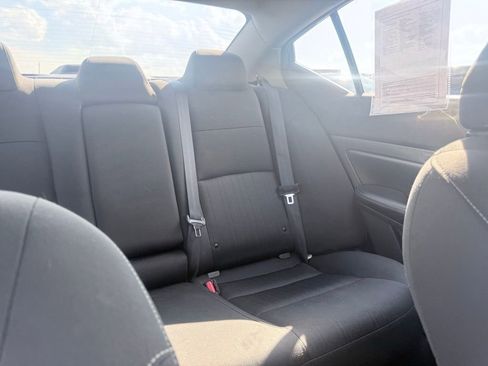 Used 2024 Nissan Altima 2.5 SV FWD image 45