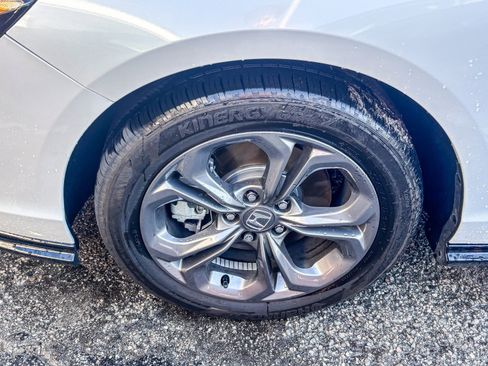 Used 2023 Honda Accord EX-L image 11