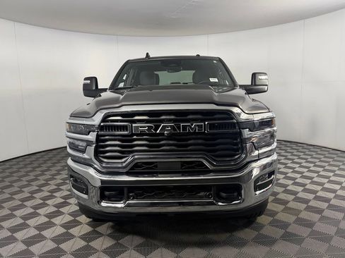 Certified 2025 RAM 2500 Big Horn AWD/4WD image 6