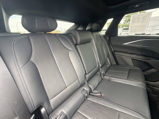 Certified 2024 Cadillac Lyriq Sport w/ LPO, Floor Liner Package AWD/4WD image 25