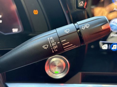 Used 2020 Chevrolet Corvette Stingray Preferred Conv w/ 2LT Preferred Equipment Group image 26