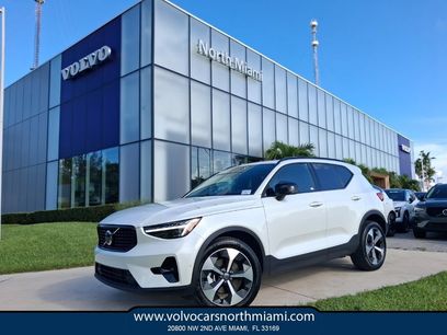Used 2026 Volvo XC40 B5 Plus