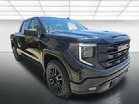 Used 2024 GMC Sierra 1500 Elevation w/ Preferred Package AWD/4WD image 3