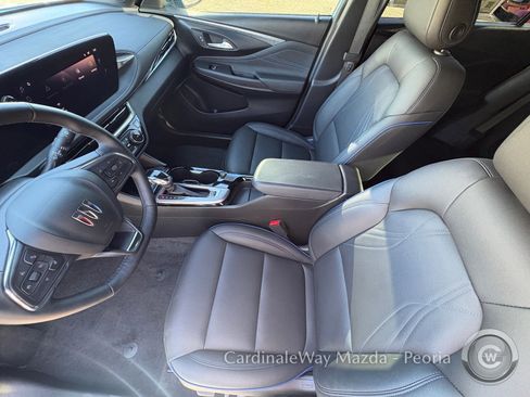 Used 2026 Buick Envista Sport Touring w/ Convenience I Package FWD image 17
