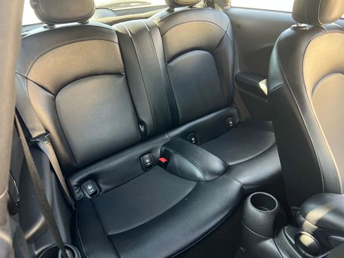 Used 2016 MINI Cooper 2-Door Hardtop image 34