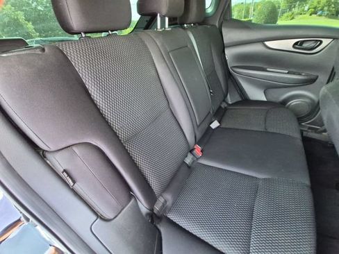 Used 2021 Nissan Rogue Sport S FWD image 33