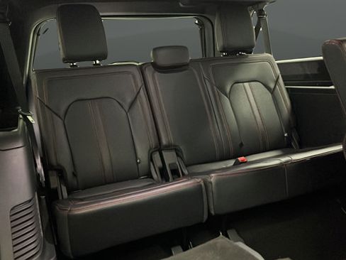 Used 2024 Ford Expedition Max Limited AWD/4WD image 27