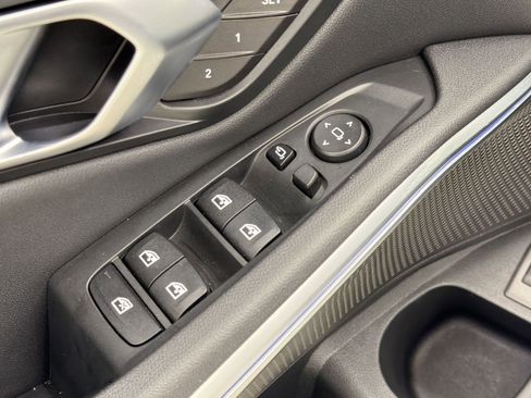 Used 2021 BMW 330i xDrive Sedan image 19