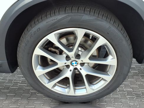 Used 2026 BMW X5 xDrive40i AWD/4WD image 12