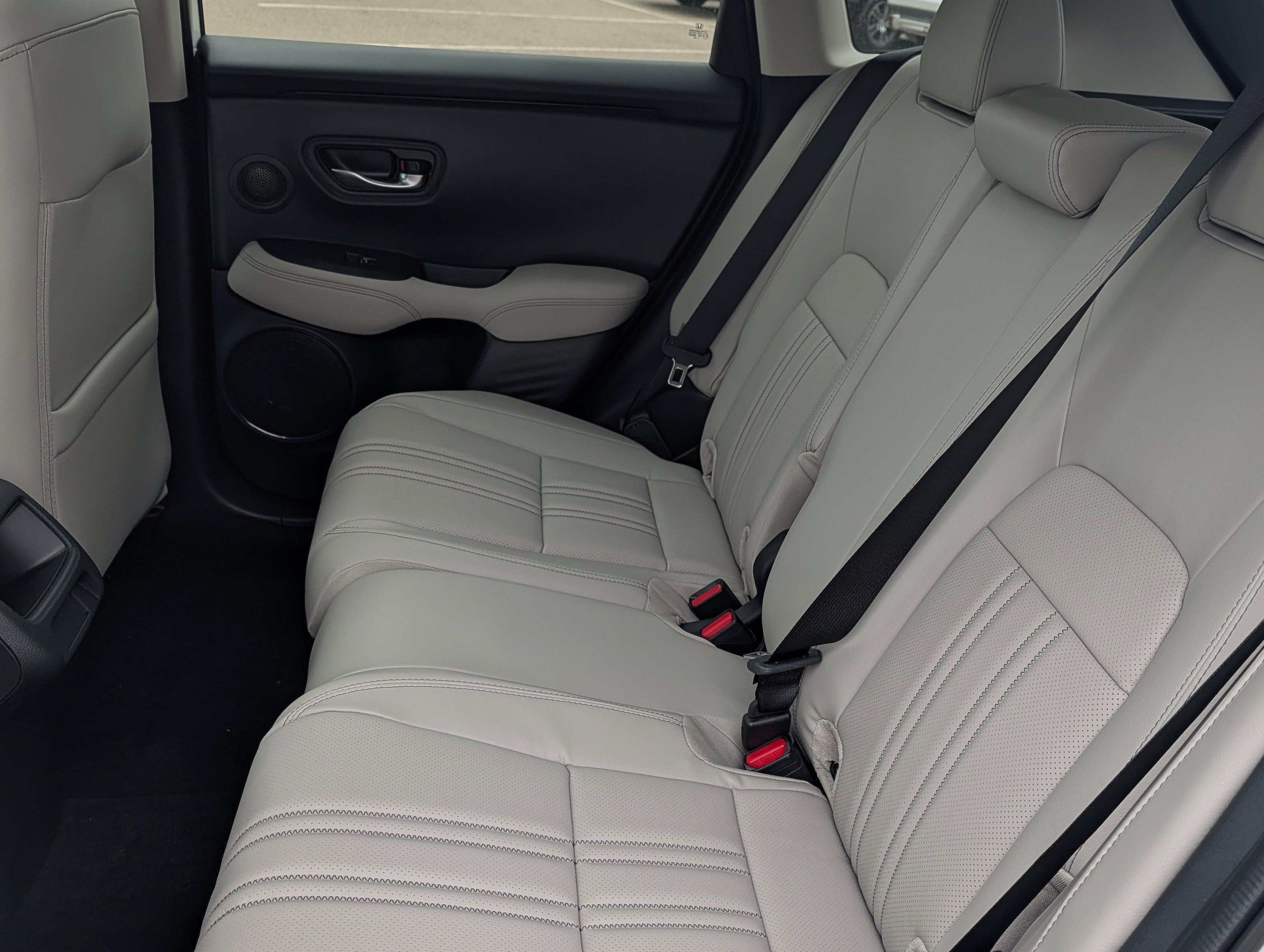 New 2027 Honda HR-V EX-L image 6