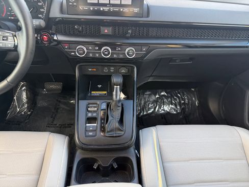 Used 2023 Honda CR-V EX-L image 16
