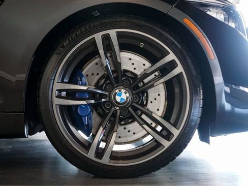 Used 2018 BMW M2 image 40