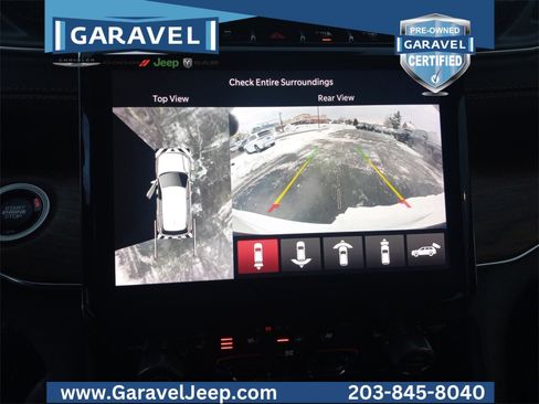 Used 2023 Jeep Grand Cherokee L Summit w/ Luxury Tech Group V image 16