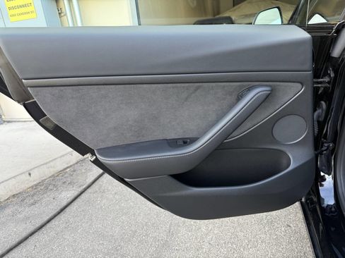 Used 2023 Tesla Model 3 Standard Range RWD image 19