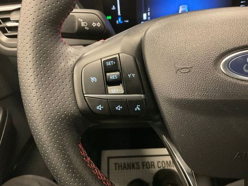 Used 2024 Ford Escape ST-Line AWD/4WD image 18