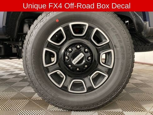 Used 2025 Ford F350 Platinum image 25