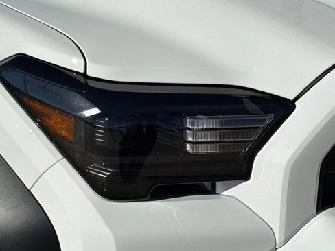 New 2026 Toyota 4Runner SR5 AWD/4WD image 26