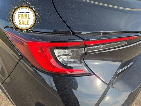 Used 2025 Toyota Corolla SE image 17