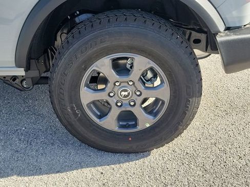 New 2026 Ford Bronco 2-Door AWD/4WD image 8