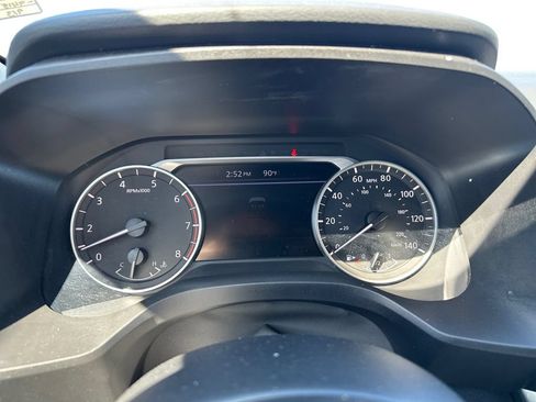 Used 2024 Nissan Rogue SV AWD/4WD image 21
