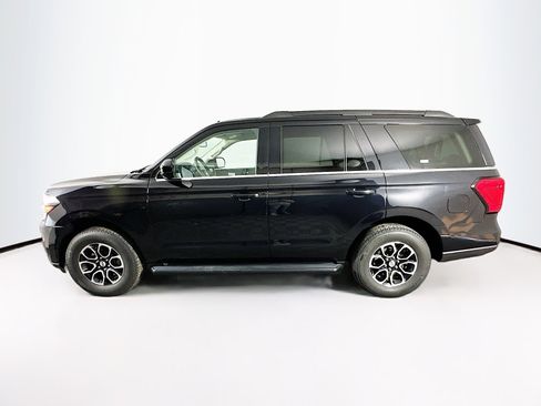 Used 2024 Ford Expedition XLT image 4