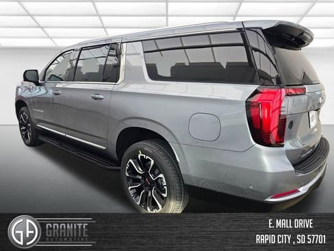 New 2026 GMC Yukon XL Elevation w/ Elevation Premium Package AWD/4WD image 3