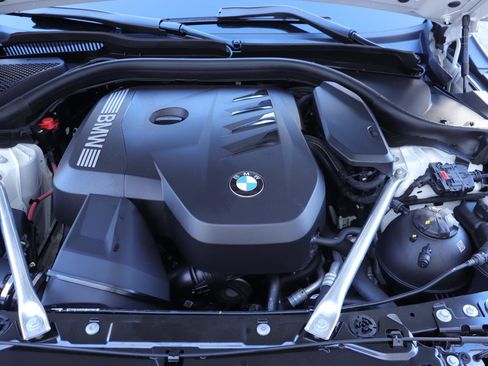 Used 2025 BMW 530i image 36