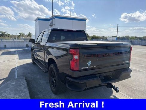 Used 2024 Chevrolet Silverado 1500 Custom w/ LPO, Dark Essentials Package image 19