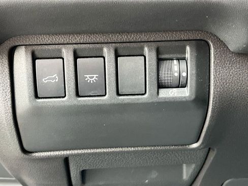 Used 2023 Subaru Ascent Touring image 10