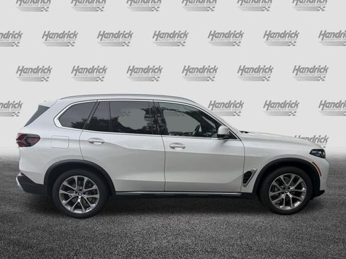 Used 2024 BMW X5 xDrive40i w/ Premium Package AWD/4WD image 10