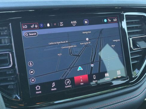 Used 2025 Dodge Durango GT AWD/4WD image 14