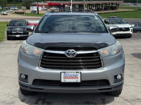 Used 2015 Toyota Highlander XLE AWD/4WD image 9