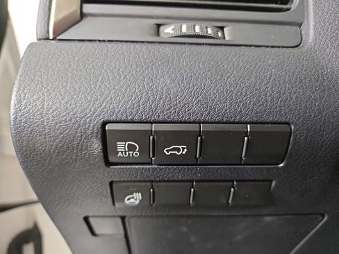 Used 2021 Lexus RX 350L FWD w/ Premium Package image 28